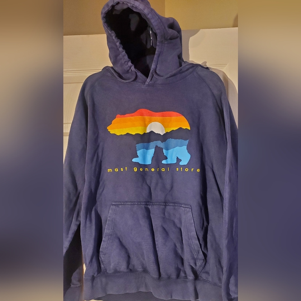 Worn Once - Hoodie from iconic Mast General Store in NC - Men's XL